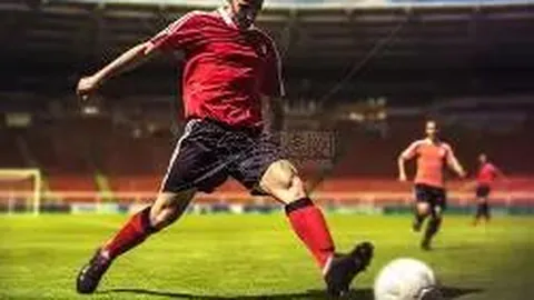 东契奇26岁刷新欧洲传奇，场均得分逼近32.4分，超越彼得洛维奇！